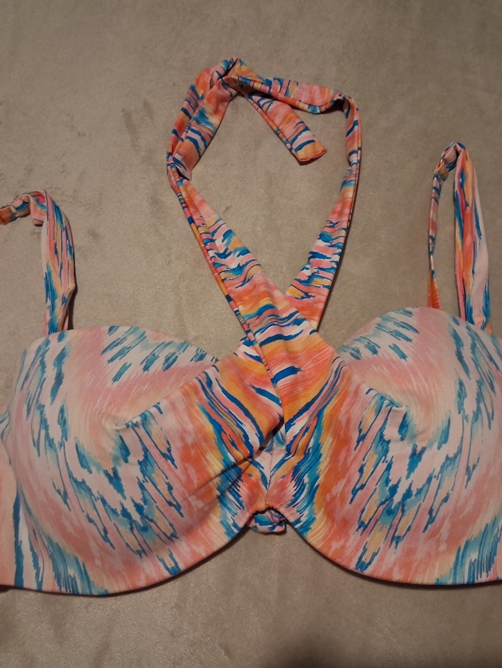 Coco Reef Pink Multi-Color Twist Front Bikini Top 36/38DD - Picture 4 of 10